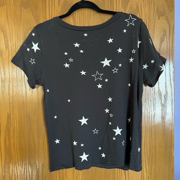 Chaser Star V-Neck Tee - Color Black and White Size Small - Picture 8 of 8